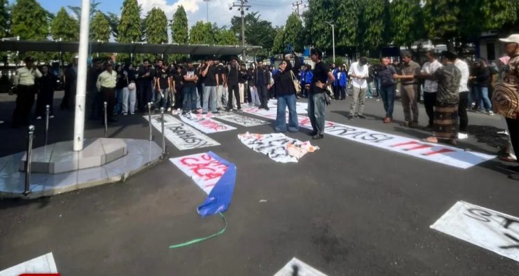 Aksi Mahasiswa UNMA Majalengka Tolak Statuta 2026, Kritisi Demokrasi Kampus