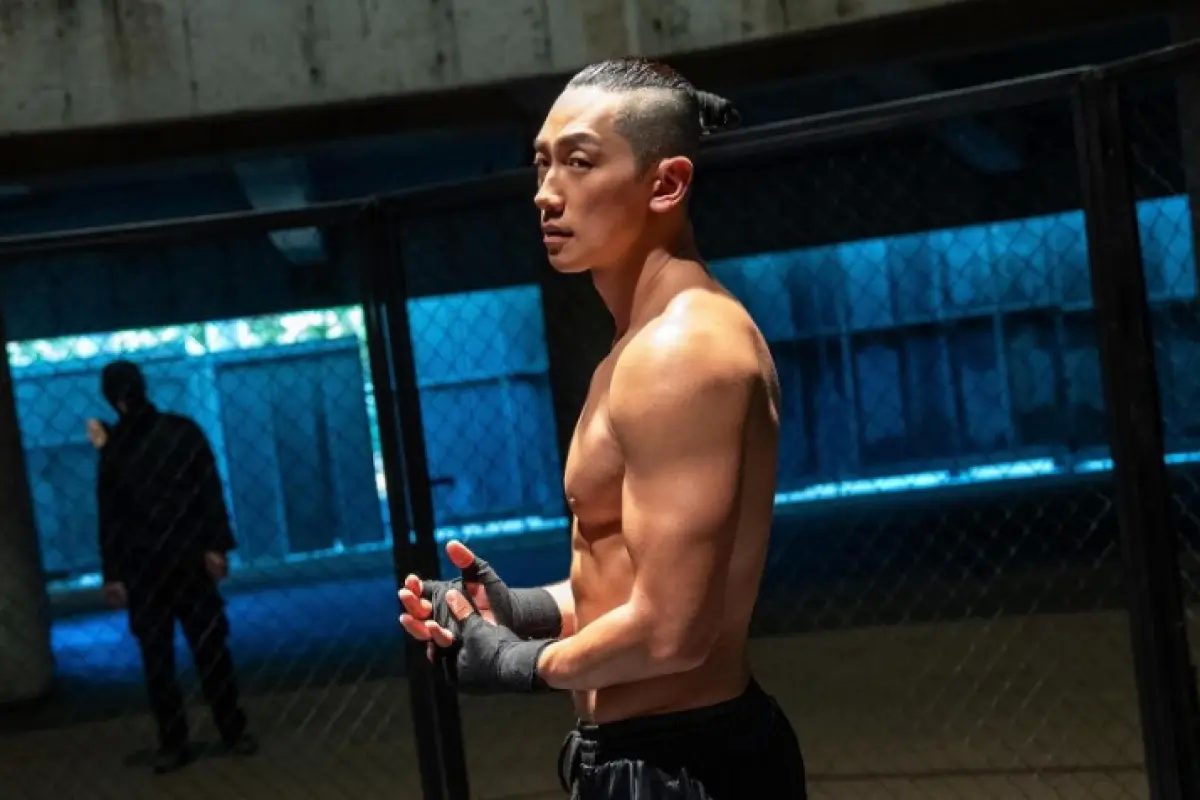 Anjing Pemburu 2 Tuai Pujian Internasional, Rain Dihujat Akibat Aktingnya