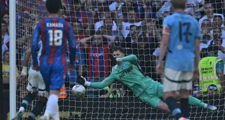 Crystal Palace Raih Gelar FA Cup Pertama dalam Sejarah