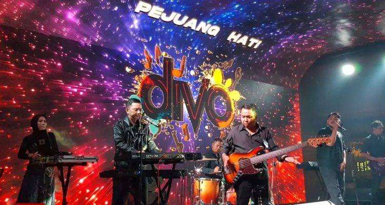 Divo Bangkitkan Rock Malang: Album Perdana!