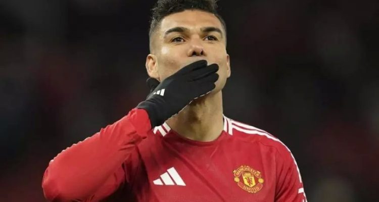 Manchester United Raih Kemenangan Dramatis di Old Trafford