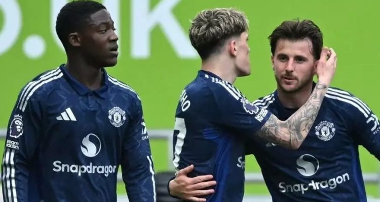 Manchester United yang Dirotasi Kalah 4-3 dari Brentford di Laga Tujuh Gol