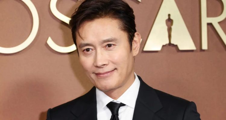 Pasangan Aktor Korea Lee Byung Hun dan Han Ji Min Jadi Mata-mata Korut