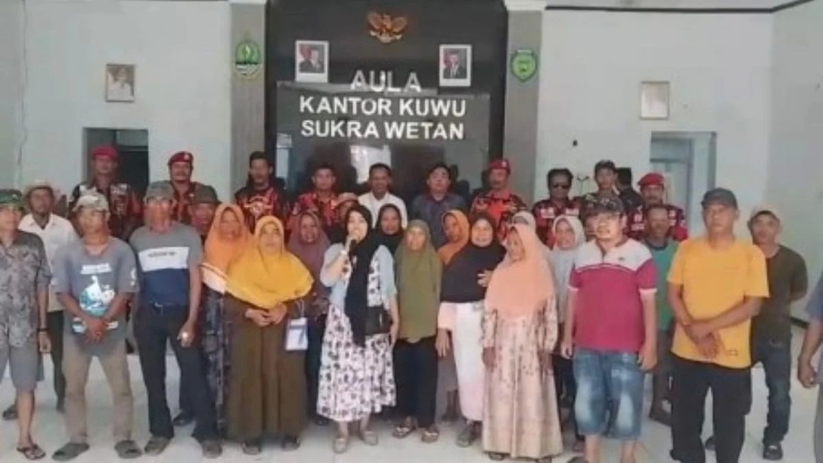 Program BSPS: Warga Sukra Antusias Ikuti Sosialisasi Bedah Rumah
