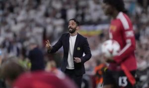 Tottenham Juara Liga Europa, MU Terjerembab Krisis