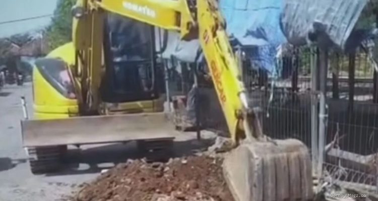 Transformasi Infrastruktur Pasar Terisi: Drainase Jalan Dikebut
