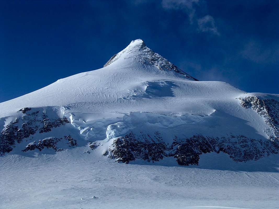 Gunung Vinson
