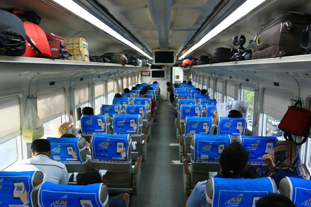 Kereta Argo Cirebon
