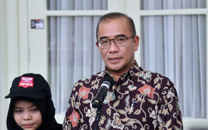 Ketua Bawaslu soal Viral Exit Poll Luar Negeri: Penghitungan Belum Mulai
