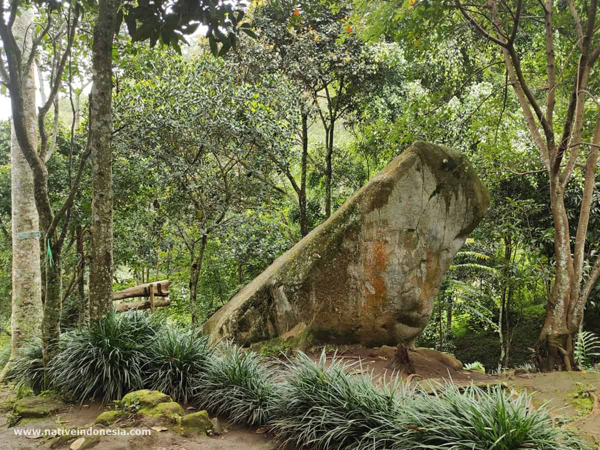 Gunung Batu Kuda
