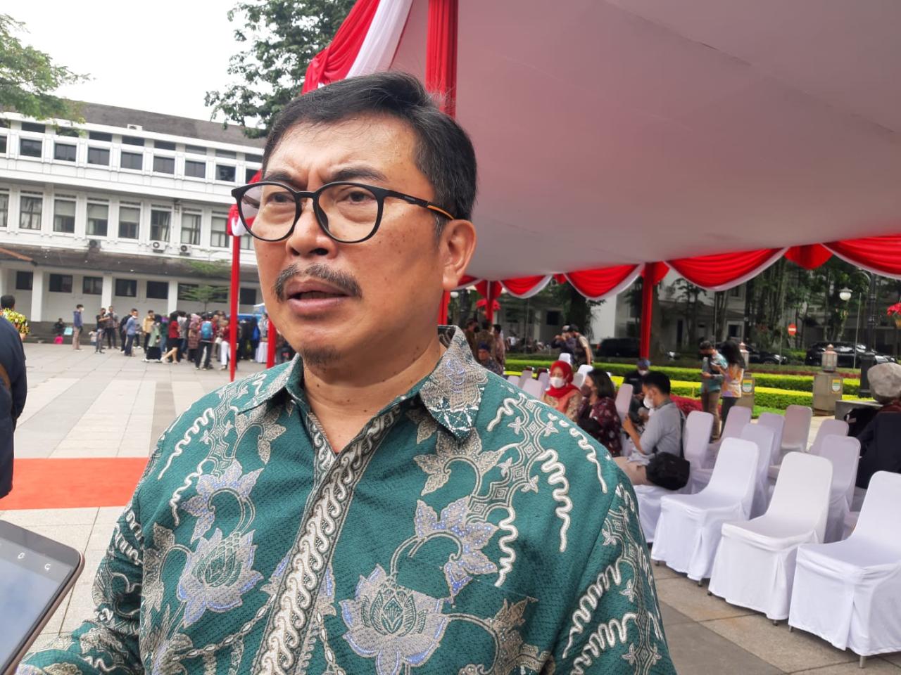 Kepala Dinas Pendidikan Kota Bandung
