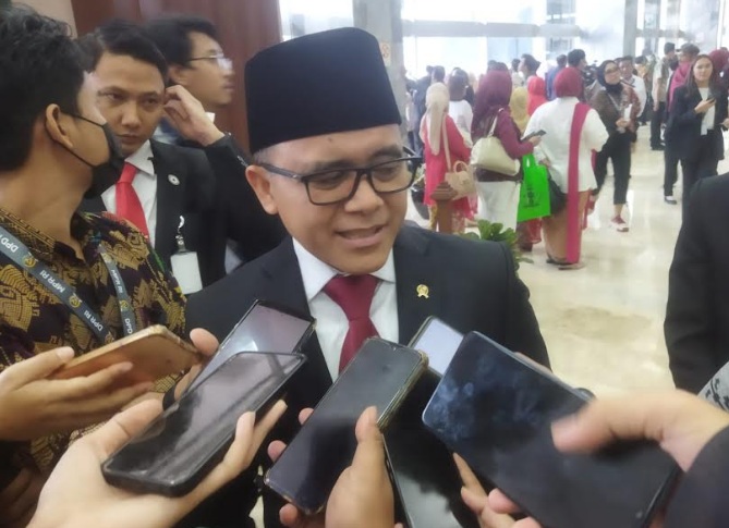 MenPAN-RB Sebut Jokowi Setujui Izin Prakarsa Penyusunan RPP Manajemen ASN
