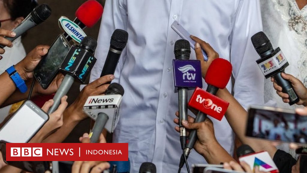 Dunia Hari Ini: Mantan Jurnalis TV Mengajukan Diri Jadi Lawan Putin di Pemilu
