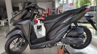 Vario 150 Warna Hitam