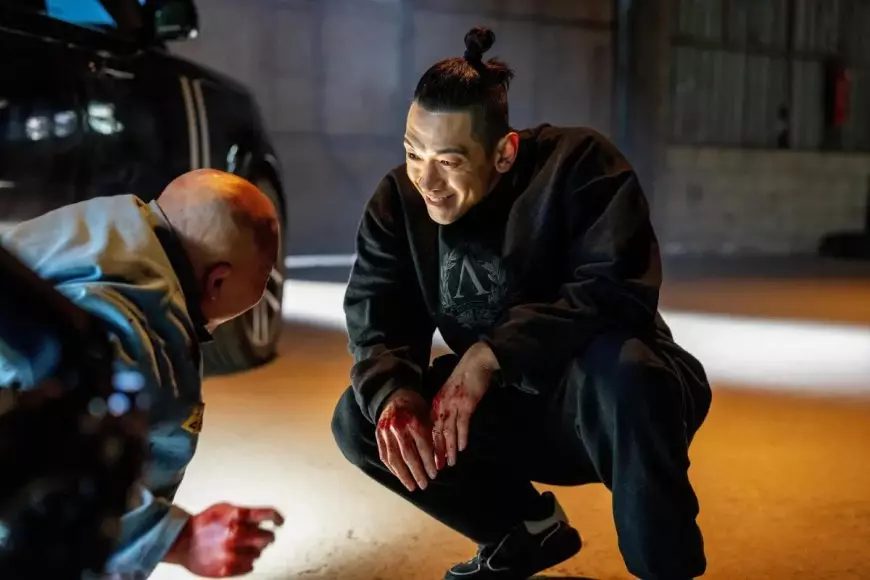 Aksi Garang Rain di Drakor Bloodhounds 2