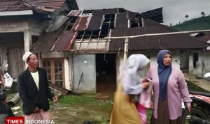 Angin Kencang Rusak 20 Rumah di Kalideres Banjarnegara