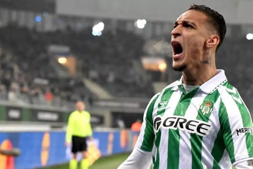 Antony Bersinar Saat Real Betis Taklukkan Gent 3-0 di Liga Konferensi Eropa