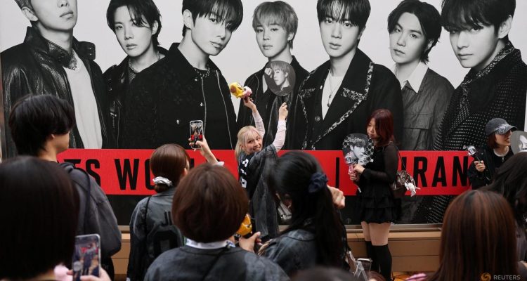 BTS ARIRANG Raih Platinum di Prancis, Pecahkan Rekor Dunia