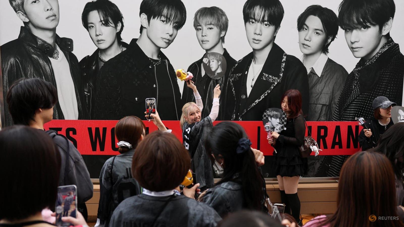 BTS ARIRANG Raih Platinum di Prancis, Pecahkan Rekor Dunia