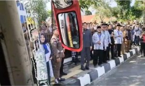 Bupati Lepas 445 Jamaah Haji Indramayu, Kloter 10 Berangkat ke Tanah Suci