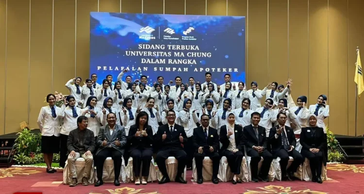 Daftar Apoteker Unggul Ma Chung Malang Angkatan II