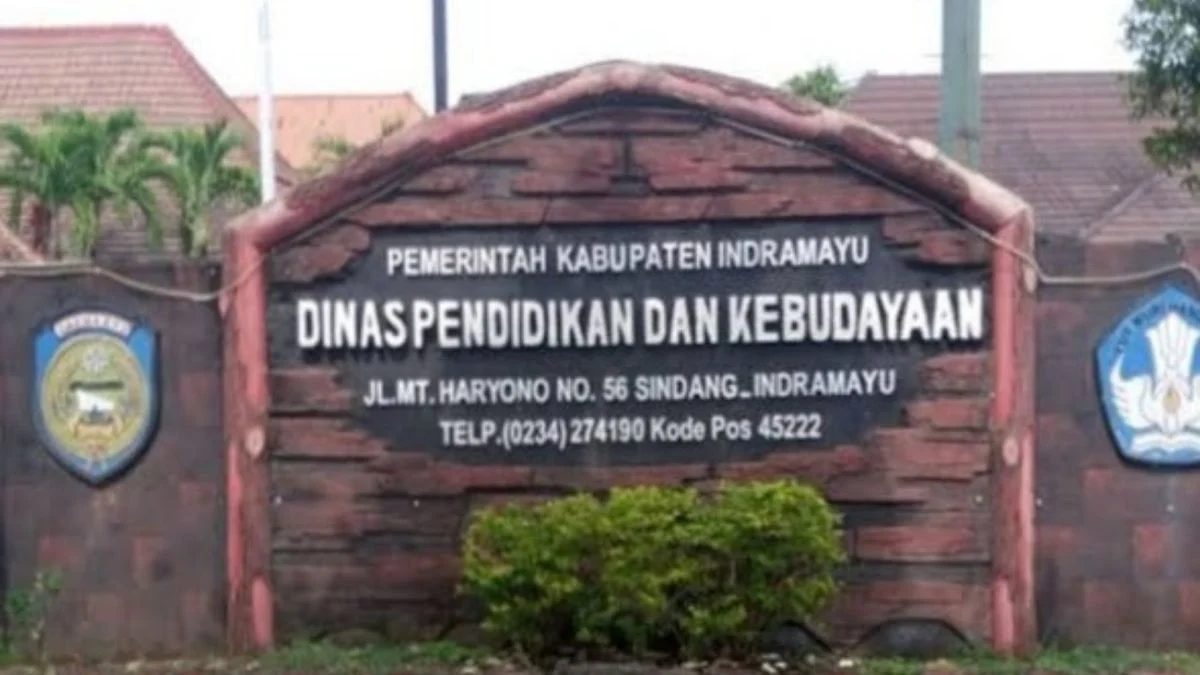 Disdikbud Indramayu Alokasikan Rp71,3 Miliar untuk 2026, Infrastruktur Terabaikan?