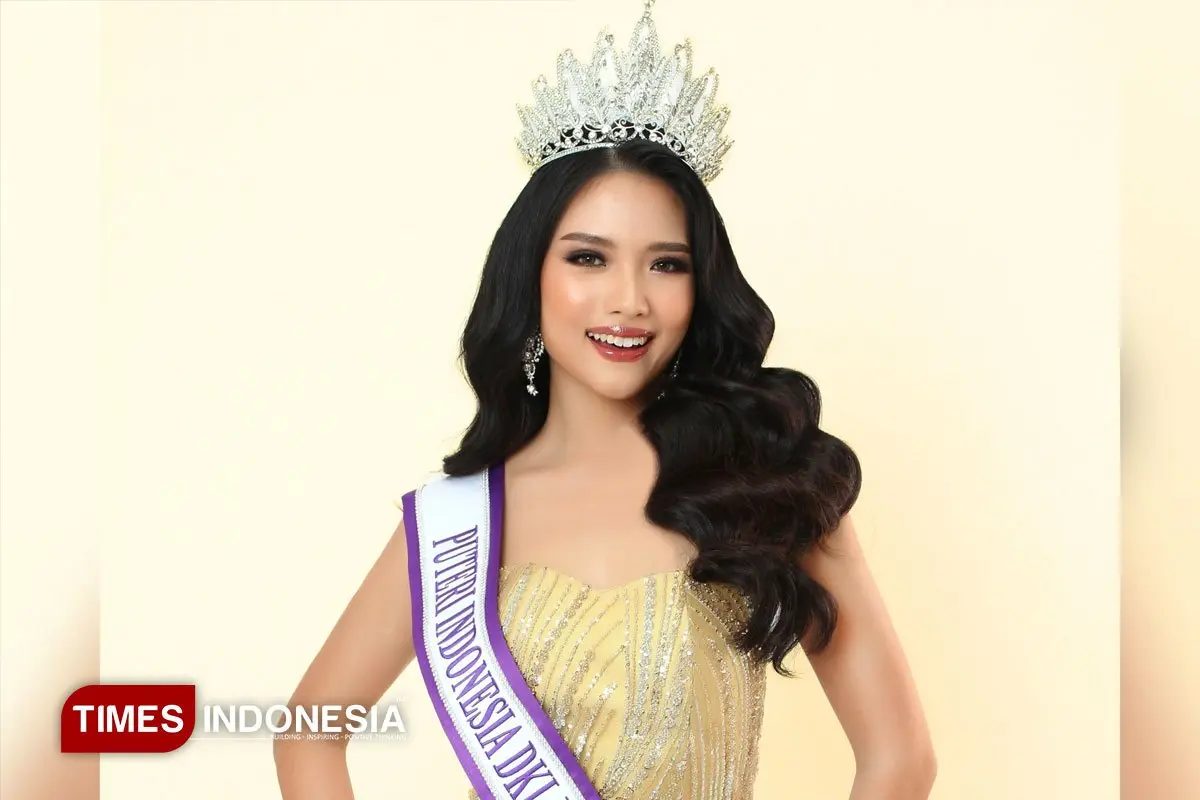 Felita Eleonora: Jembatani Komunitas Melalui Musik Harpa