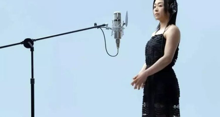 Hikaru Utada Isi Lagu Tema Chibi Maruko-chan