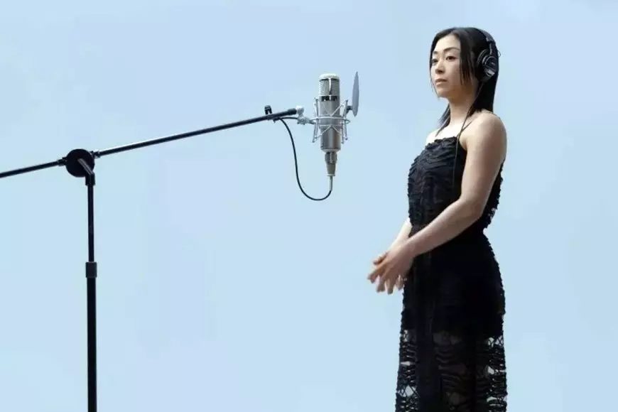 Hikaru Utada Isi Lagu Tema Chibi Maruko-chan