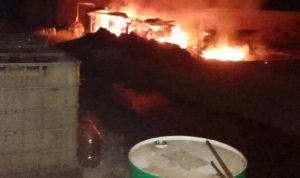 Kebakaran Hebat Melanda Diduga Kawasan Industri Losarang, Genset Terbakar