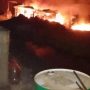 Kebakaran Hebat Melanda Diduga Kawasan Industri Losarang, Genset Terbakar