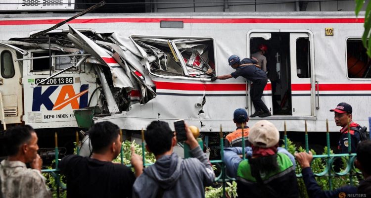 Kemenhub Jelaskan Rinci Kronologi Kecelakaan KRL dan Argo Bromo di Stasiun Bekasi Timur