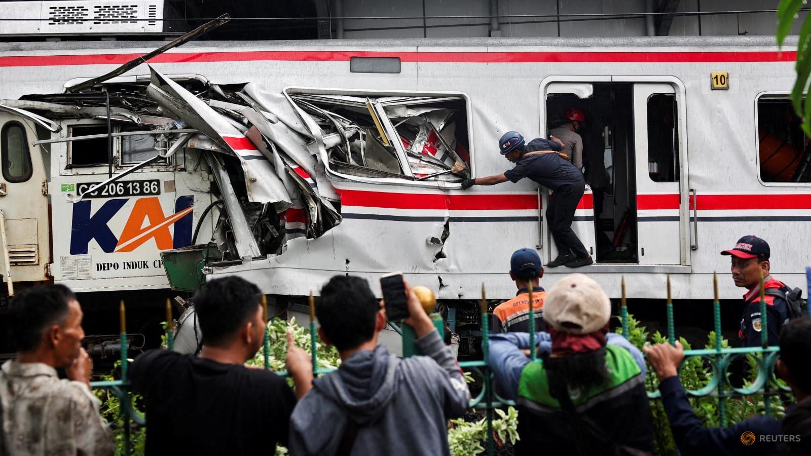 Kemenhub Jelaskan Rinci Kronologi Kecelakaan KRL dan Argo Bromo di Stasiun Bekasi Timur