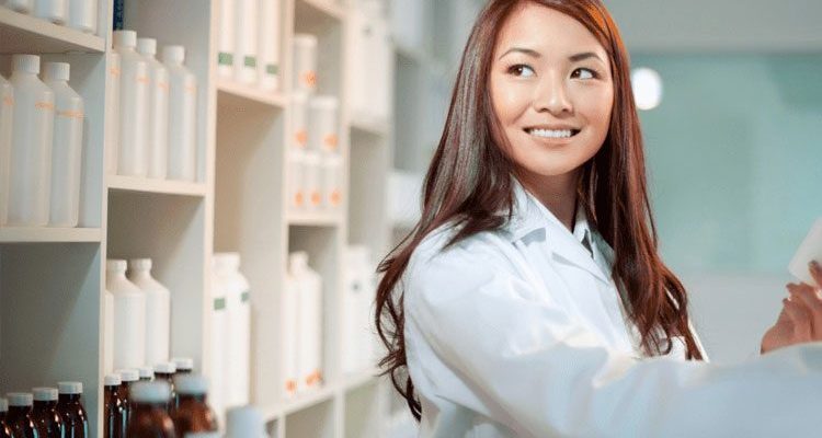 Menjaga Kesehatan Mata di Zaman Digital