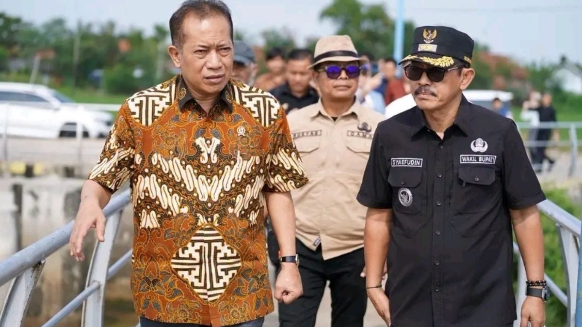 Menteri Koperasi Tinjau Pesisir Indramayu, Siapkan Kawasan Industri Perikanan Koperasi