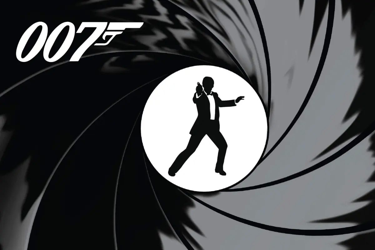 Novel James Bond Charlie Higson, Rilis September