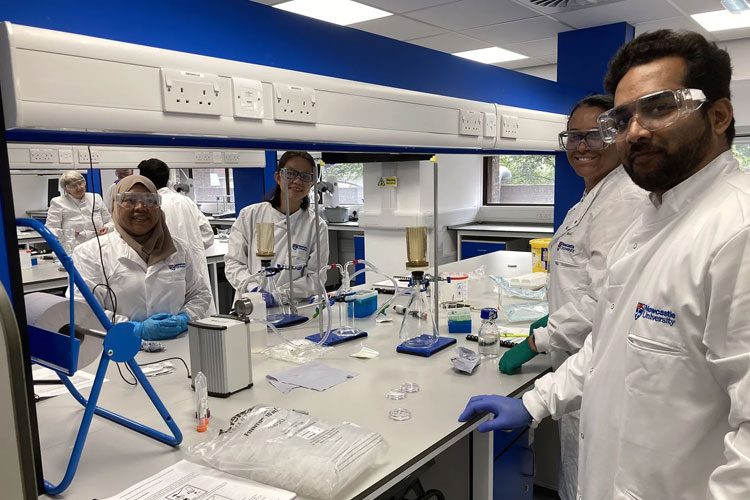 Peran Himpunan Kimiawan Indonesia