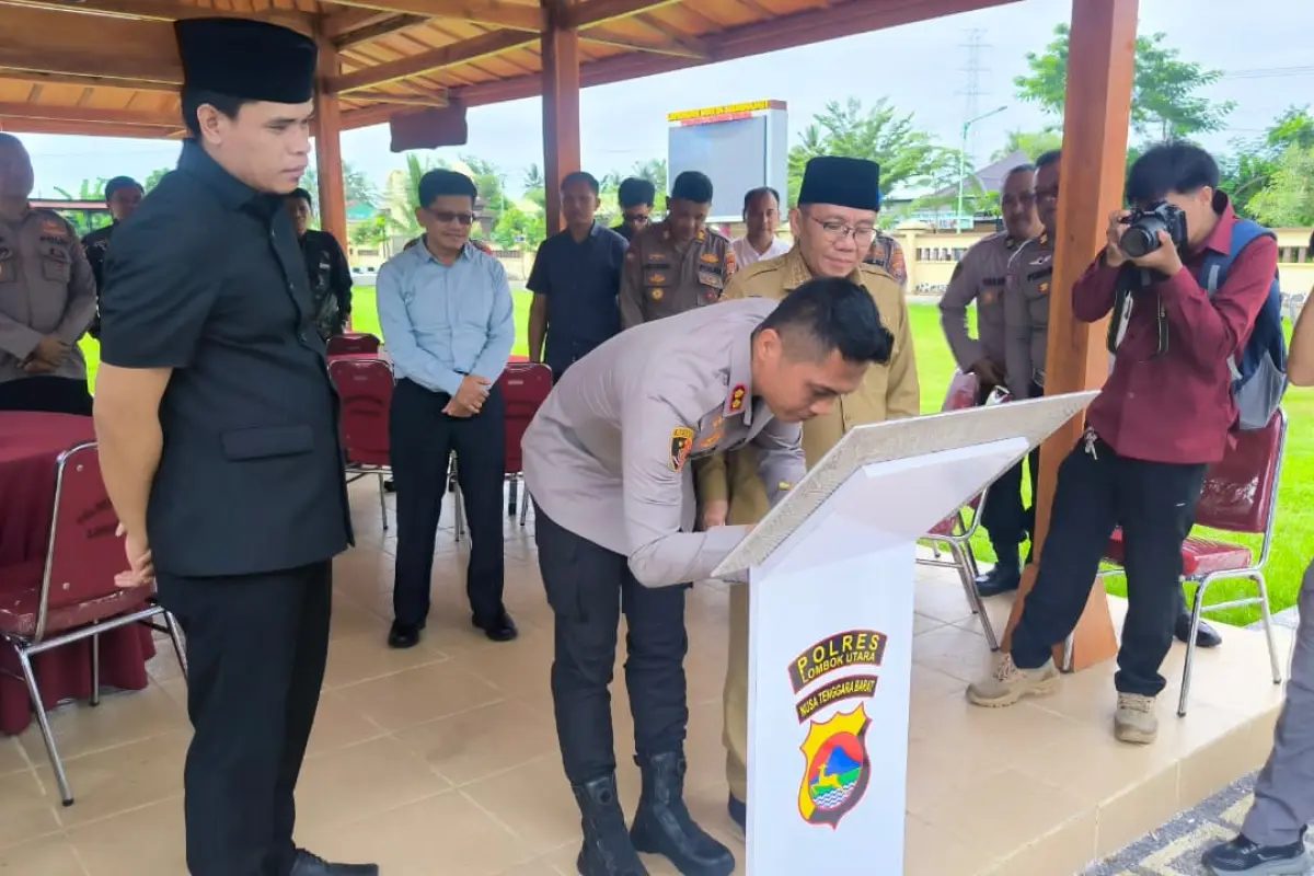 Peresmian Sejumlah Fasilitas Layanan Publik Polres KLU