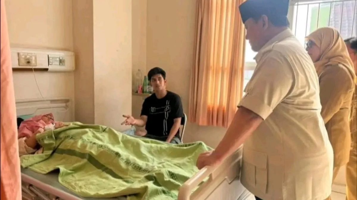 Prabowo Langsung Sambangi Korban Kecelakaan Kereta di Bekasi, Berjanji Evaluasi Sistem Keselamatan