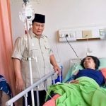 Prabowo Sambangi Korban Kecelakaan Kereta, Beri Dukungan dan Janji Perbaikan