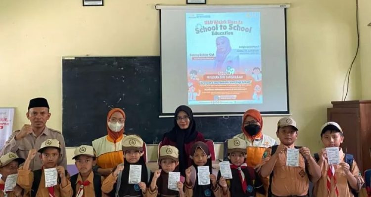 Program Gigi Sekolah: RSU Wajak Husada Tingkatkan Kesadaran