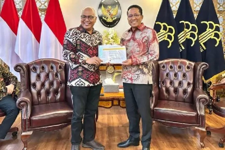 PWI Terdaftar di Kemenkumham, Akhmad Munir Pimpin Kepengurusan Baru