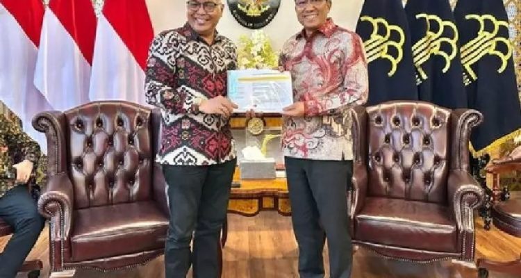 PWI Terdaftar Kemenkumham, Akhmad Munir Pimpin Kepengurusan Baru