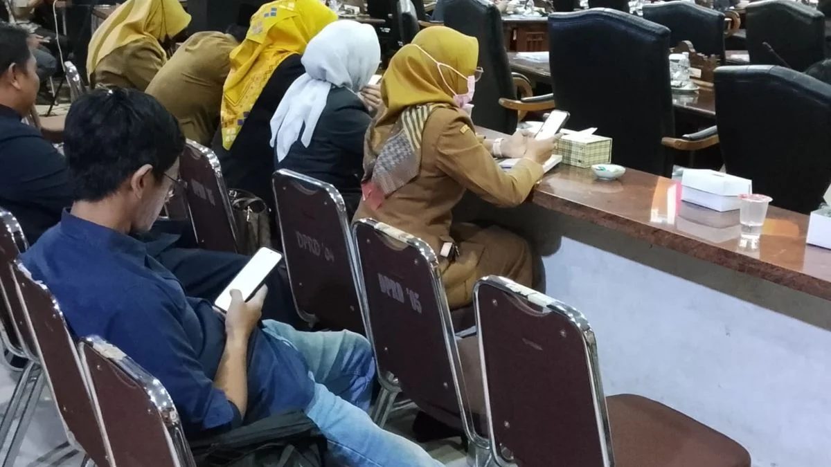 Rapat Paripurna DPRD Indramayu Bahas LKPJ Bupati