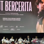 Reza Rahadian Memerankan "Laut Bercerita", Kembangkan Karakter Winatra Lewat Percakapan Santai