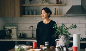 Sheila Dara Bikin Penonton Baper Jadi Model Video Musik