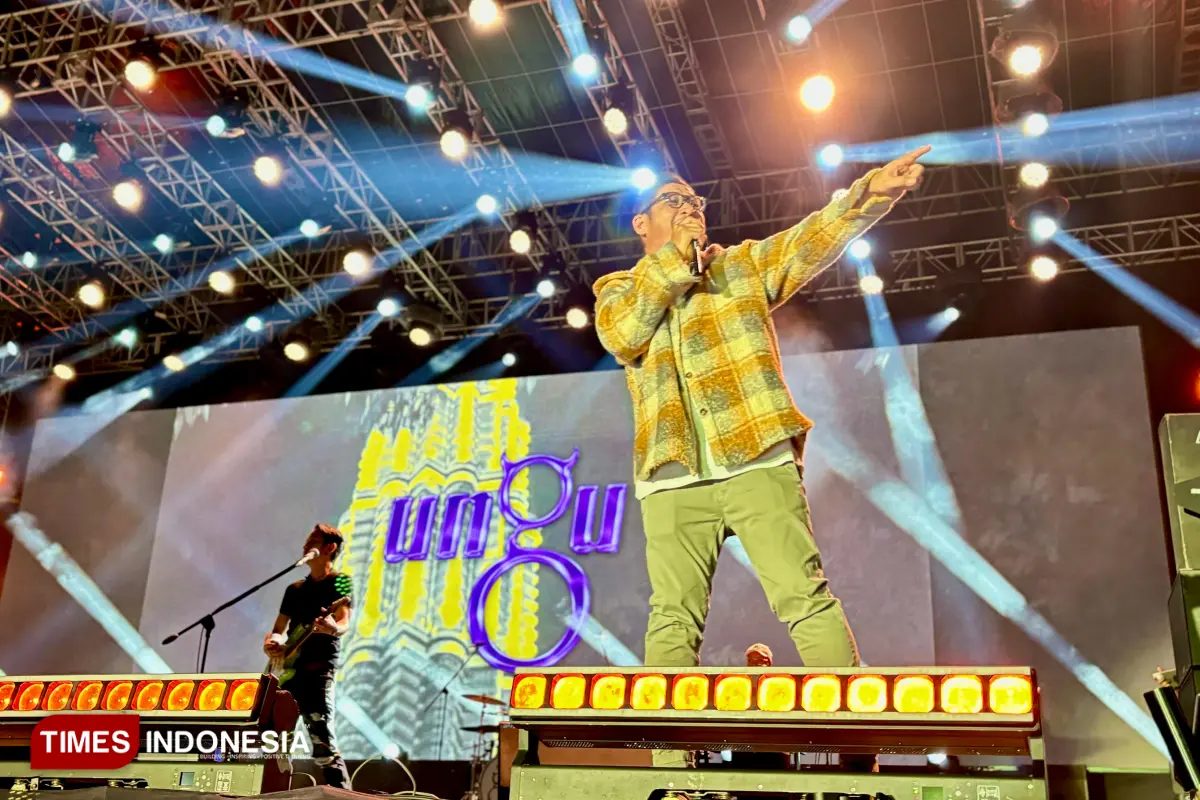 Ungu dan Nassar Hibur 12 Ribu Penonton, Surabaya Larut dalam Nostalgia
