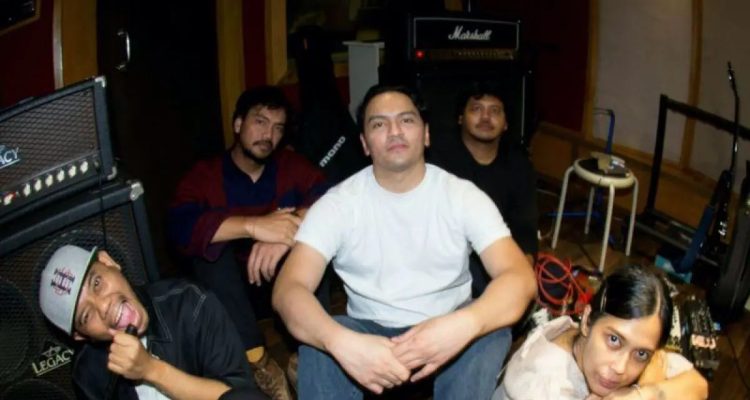 Zorrrya Merilis EP "Ellipsis", Eksplorasi Emosi dan Identitas