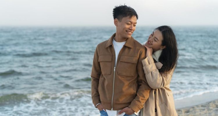 10 Sinyal Anda Terlalu Bergantung pada Orang Lain untuk Bahagia