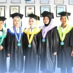 182 Lulusan Unwir Lulus: Rektor Tekankan Adaptasi Digital & Etika Industri